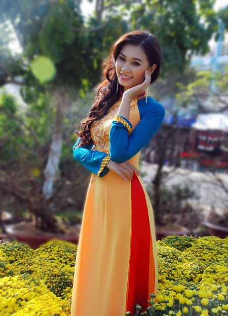 NTK Nguyễn Tuấn mang áo dài Việt sang Australia quảng bá 4