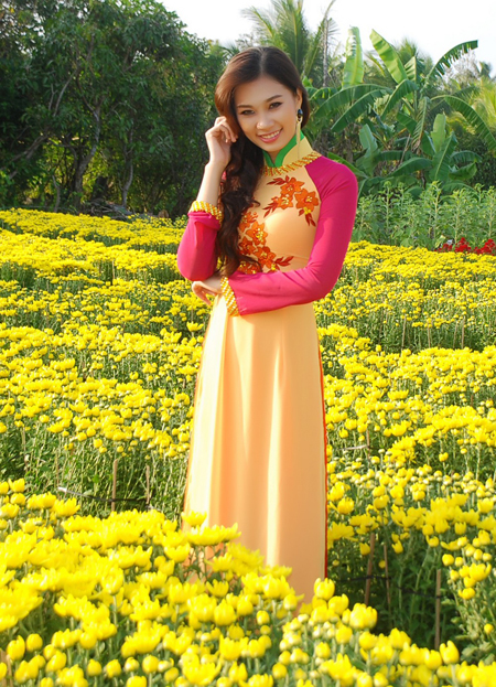 NTK Nguyễn Tuấn mang áo dài Việt sang Australia quảng bá 2