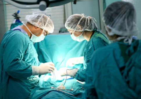 Bộ Y tế yêu cầu làm rõ vụ 3 trẻ tử vong sau “phẫu thuật nụ cười” 1