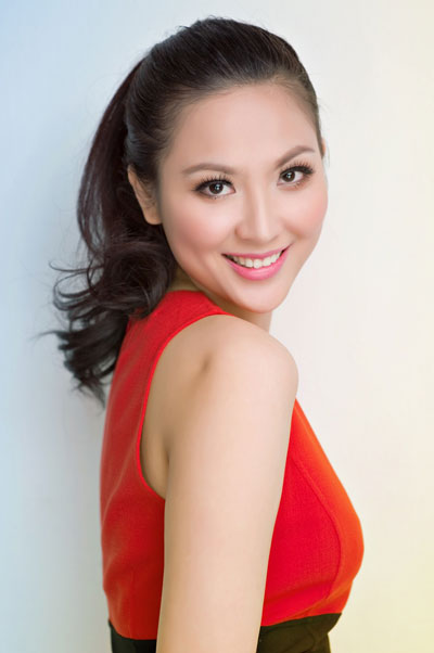 Hoa hậu Phan Thu Ngân hiện tại