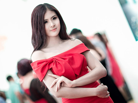 Hoa hậu Ngọc Hân: “Tôi không biết mình có bao nhiêu tiền”