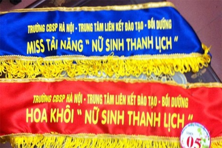 cô giáo, sành điệu, gu ăn mặc, sư phạm