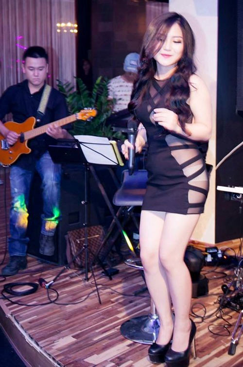 Những người đẹp mặc ngắn v&agrave; hở nhất l&agrave;ng Vpop - 15