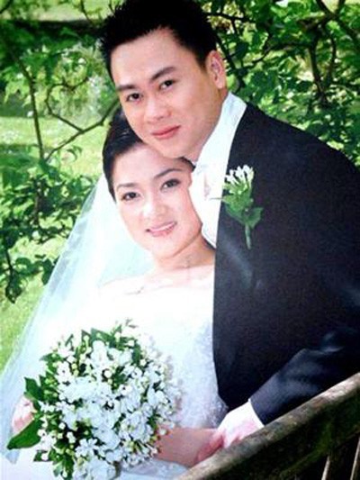 Sao Việt trăm phương, nghìn kế trốn truyền thông khi cưới 
