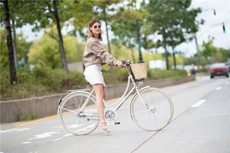 8 sai lầm n&ecirc;n tr&aacute;nh khi lựa chọn trang phục ng&agrave;y thu 19