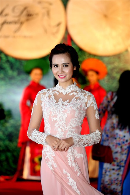 Huyền Lizzie xinh đẹp trước ngày cưới - 2