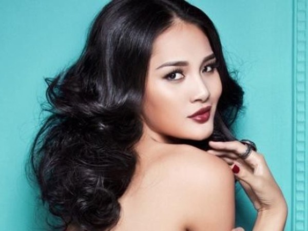 10 bà mẹ một con sexy nhất showbiz Việt