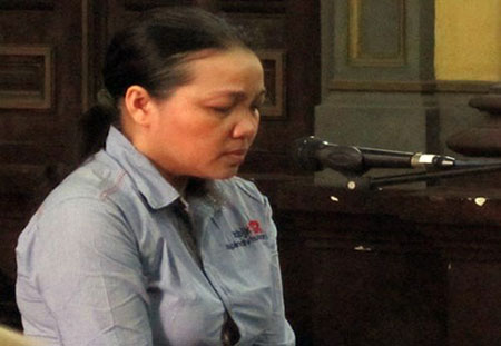 Bị cáo Lê Thị Thuận tại tòa.