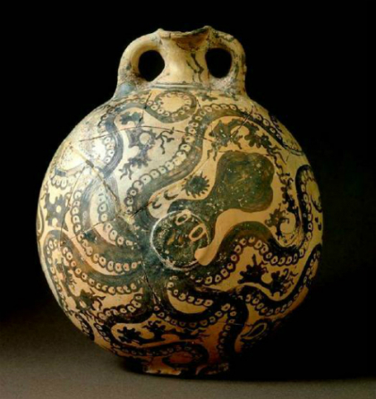 2015-28-05-minoan-vase-damaged-2102-1432