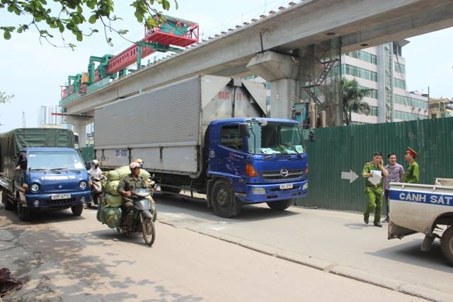 tai nạn; Nguyễn Trãi; xe tải