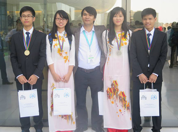 Trần Đình Hiếu, Olympic Hóa học 2015, Huy chương Bạc