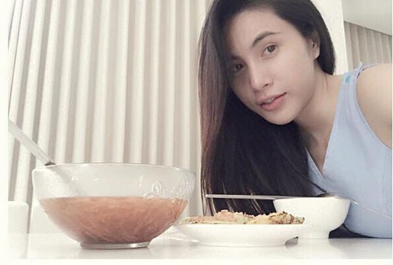 Thủy Ti&ecirc;n vui vẻ, tự tin 