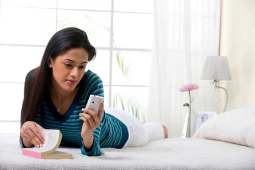 Tôi sắp phát điên lên vì chồng không cho tôi đi làm1 Cuộc sống của tôi giờ đây trở nên tù túng trong 4 bức tường (Ảnh minh họa)