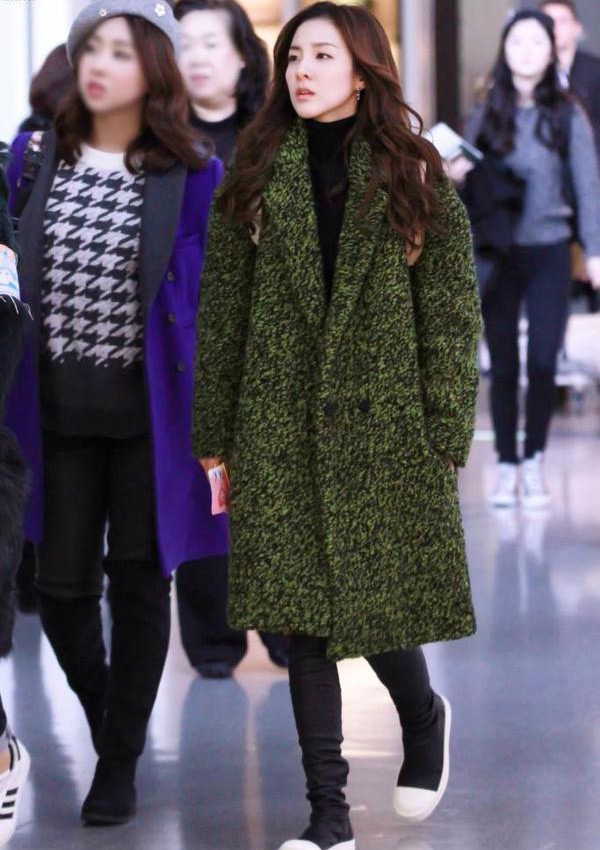 Trench coat - chiếc áo sang chảnh mùa đông của sao Hàn