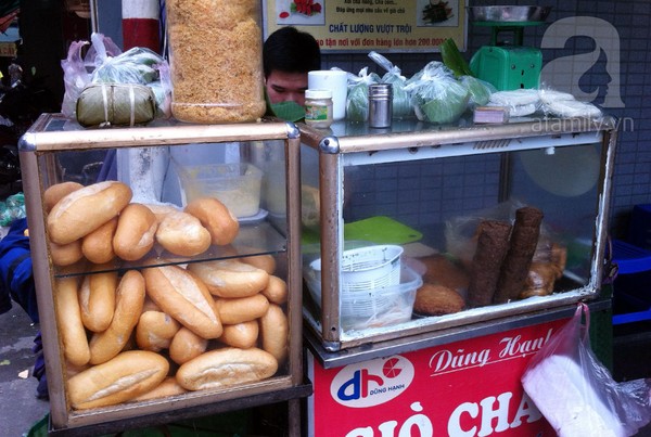 bánh mì chả lê đại hành