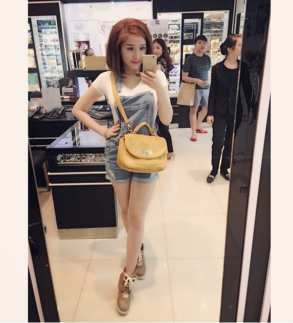 6 m&oacute;n đồ thời trang được mọi sao Việt săn l&ugrave;ng