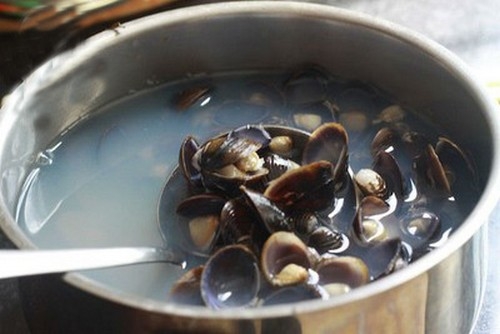 hến