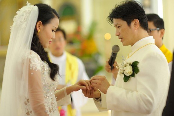 Dustin Nguyễn, Bebe Phạm, đám cưới