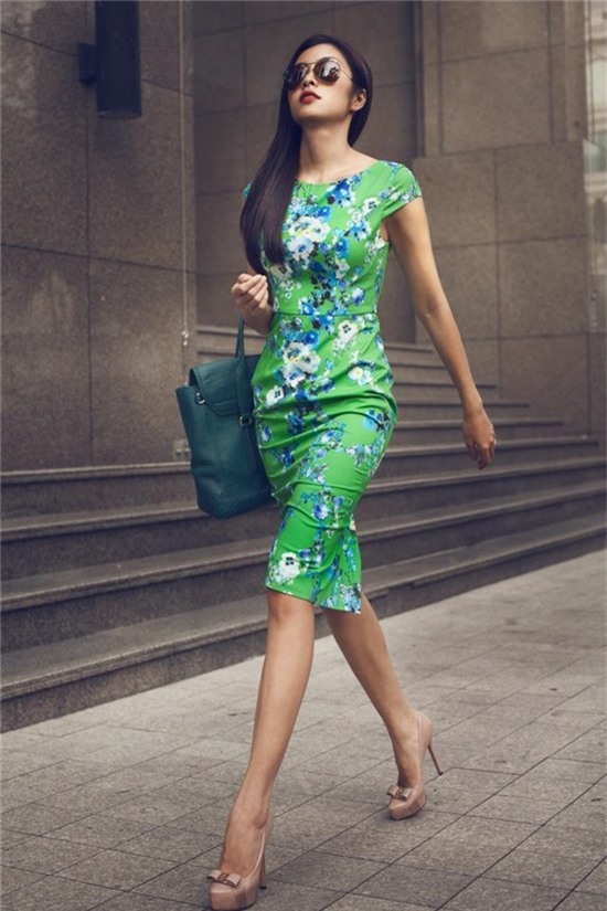 5 mỹ nữ Việt có gu thời trang ngoan hiền nhất - 3