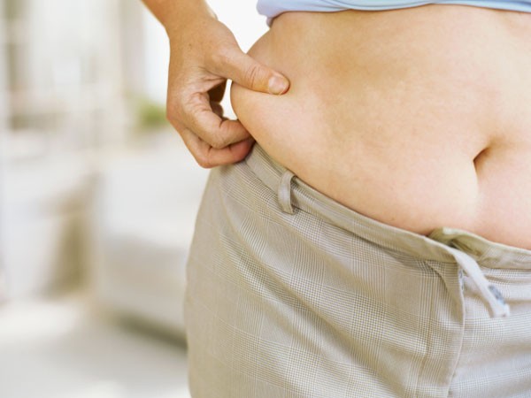 3. Nguy cơ mắc các bệnh về nội tạng: Phần mỡ thừa trong bụng gây ra rất nhiều rắc rối cho bạn. Bạn dễ mắc các bệnh liên quan đến nội tạng như gan, dạ dày nếu như không điều chỉnh bụng của mình.