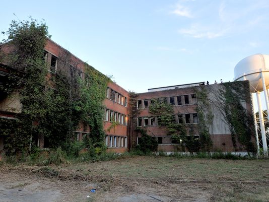 Bệnh viện Kuhn bị bỏ hoang. Ảnh: Clarion-Ledger