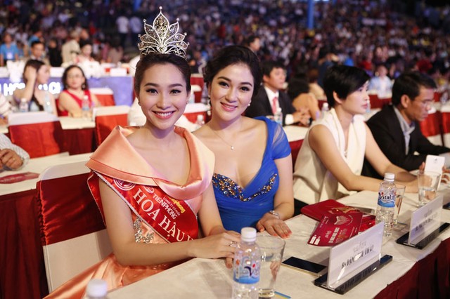 Xét tới thời điểm hiện tại, Nguyễn Thị Huyền luôn là một trong những Hoa hậu được lòng công chúng nhất.