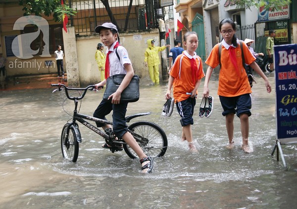 mưa ngập