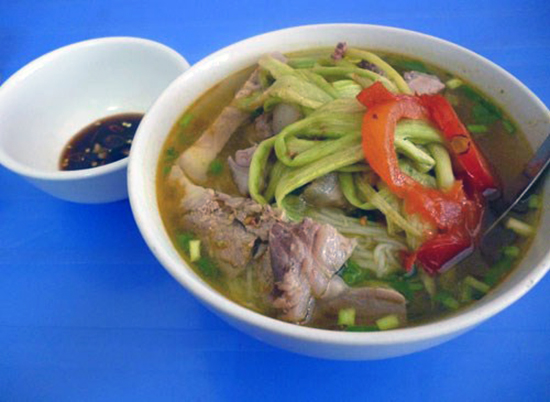 qu&aacute;n ăn, phở B&aacute;t Đ&agrave;n, xếp h&agrave;ng, h&agrave;ng qu&aacute;n, b&uacute;n mắng, phở chửi, qu&aacute;n-ăn, phở-B&aacute;t-Đ&agrave;n, xếp-h&agrave;ng, h&agrave;ng-qu&aacute;n, b&uacute;n-mắng, phở-chửi,