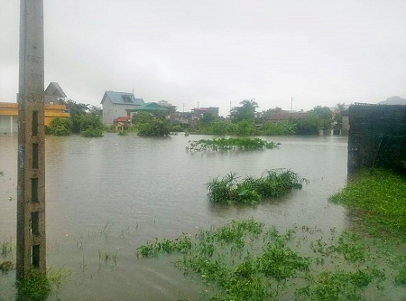 Khu vực Cẩm Phả bị nước lũ bủa vây suốt 3 ngày qua