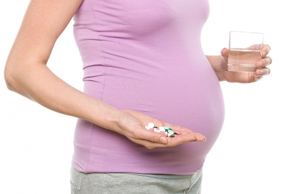 Việc bổ sung đầy đủ các dưỡng chất trong thời kỳ mang thai vô cùng quan trọng.
Ảnh: T.L