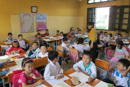 Hơn 300 nghìn giáo viên phổ thông được tập huấn về chương trình mới - Ảnh 1.