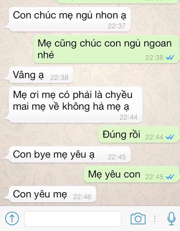 
Những tin nhắn có cánh ngập tràn yêu thương của cô bé 5 tuổi gửi cho mẹ. Nguồn: Facebook Đông Hà
