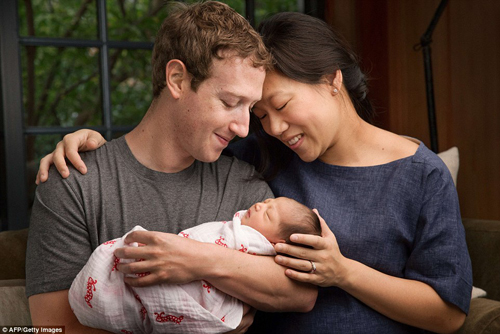 Gia đình nhỏ của “ông chủ Facebook” Mark Zuckerberg