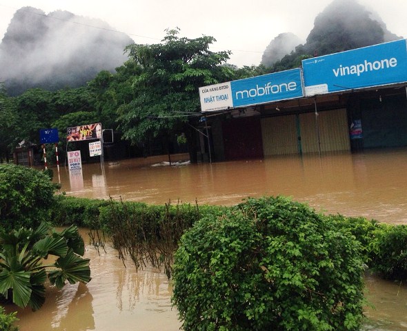 Nhiều nơi ở Quảng Bình lại bị ngập lần 3. Ảnh: M.K
