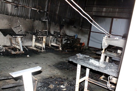 
Hiện trường vụ hỏa hoạn tại xưởng da giày ở Hải Phòng.
