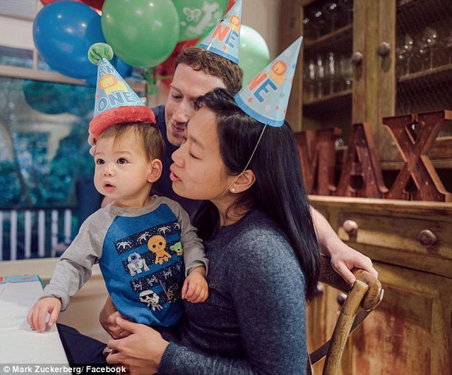 
Sinh nhật tròn 1 tuổi của bé Maxima Chan Zuckerberg
