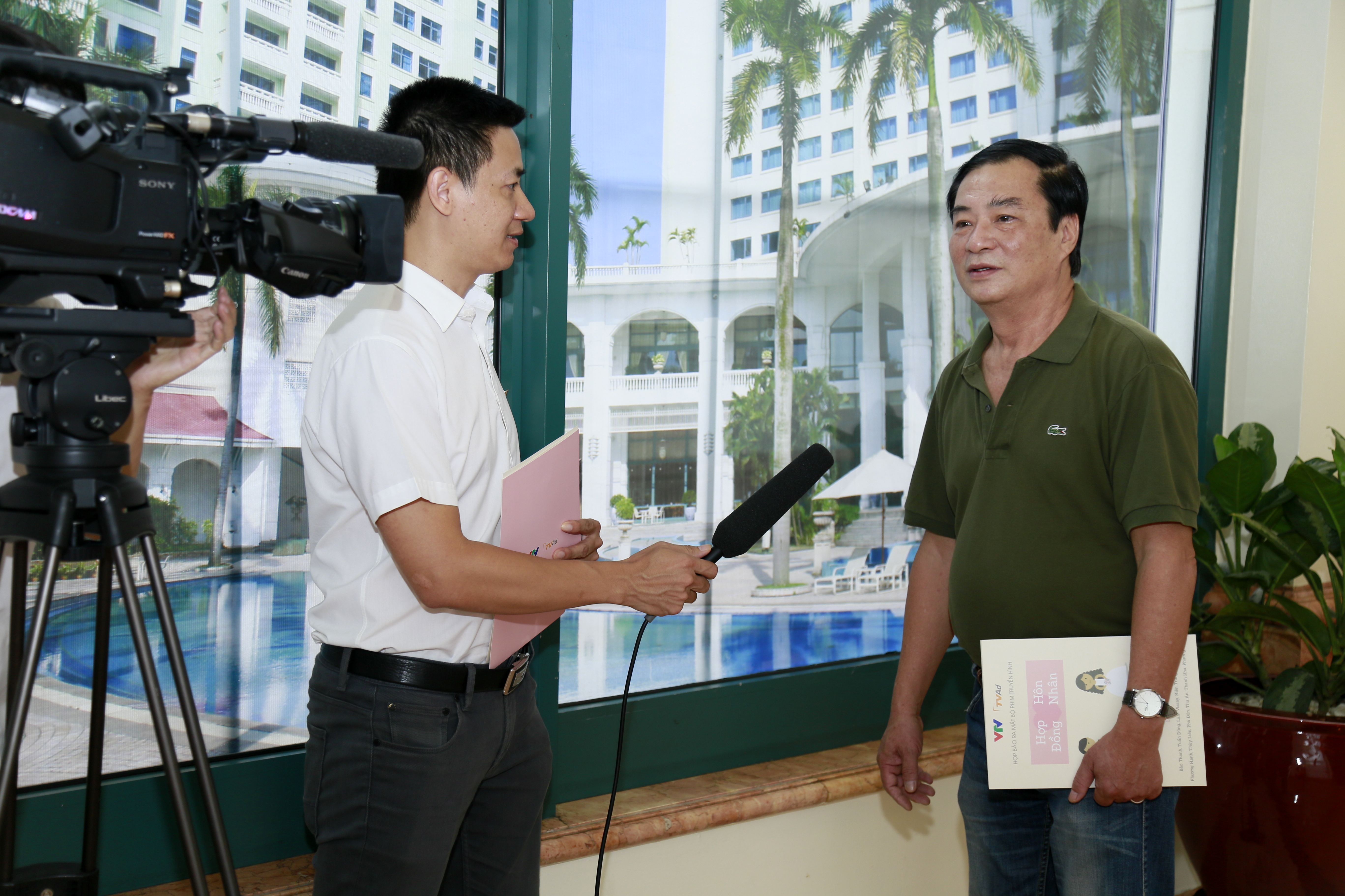 Đời thực bình yên NSND Khải Hưng - Ảnh 1.