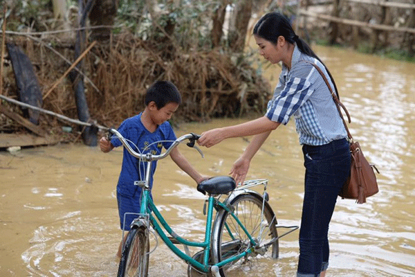 
Hoa hậu không cần vương miện vẫn tỏa sáng giữa đời thường.
