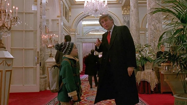Donald Trump trong Home Alone 2: Lost in New York.