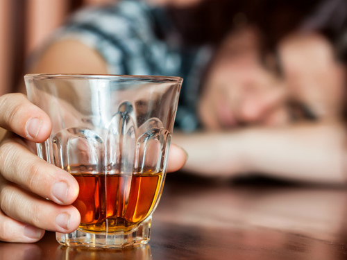 Rượu có thể làm cho bạn nghiện Ảnh: Shutterstock