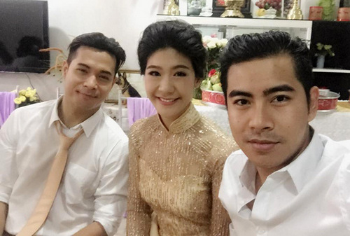 
Bức ảnh chụp Trương Thế Vinh và Huỳnh Lý Đông Phương được cho là ảnh khi họ đính hôn vào tháng 5.
