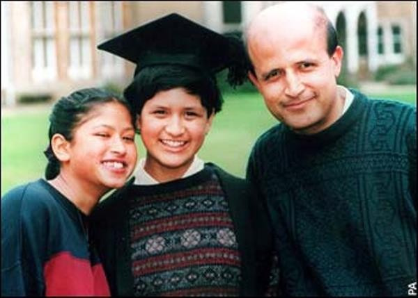 
Sufiah Yusof 13 tuổi đã được vào Đại học Oxford.
