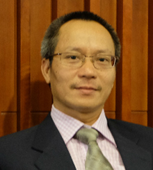 TS Nguyễn Khắc Thành.