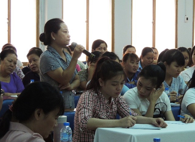 
Bảo mẫu tại các trường học ở quận Tân Bình, TPHCM chia sẻ làm việc hàng chục năm, thu nhập chỉ trên dưới 3 triệu đồng
