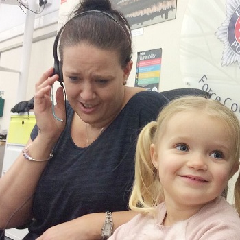 
B&eacute; Sofia v&agrave; mẹ. Ảnh: Cảnh s&aacute;t Essex
