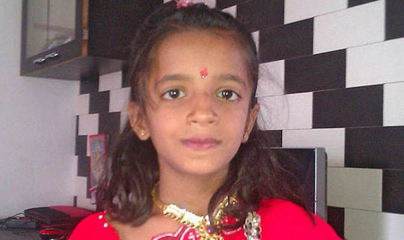 
Shreya Darji bị bạn b&egrave; gọi l&agrave; Nữ ho&agrave;ng kiến.
