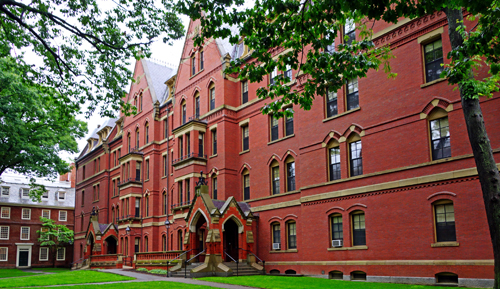 
Harvard là đại học danh tiếng hàng đầu thế giới và là niềm mơ ước của nhiều học sinh, sinh viên.
