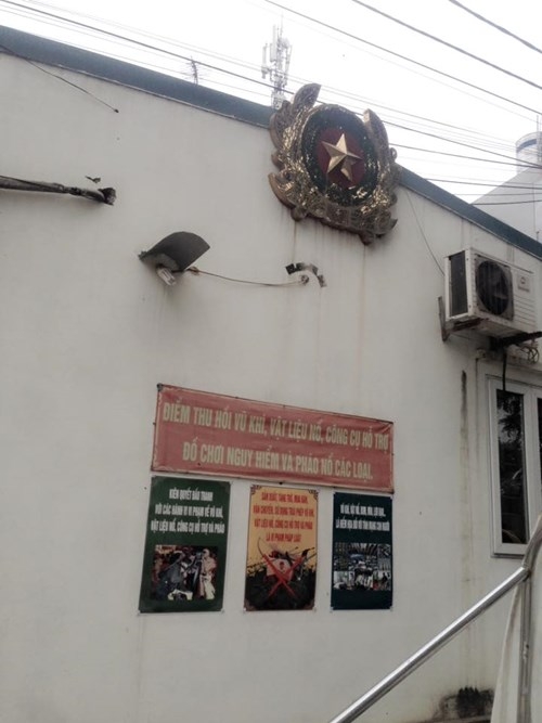 Cô gái này đăng tải cả hình ảnh thông tin cơ quan công an mình đến giao nộp số tiền nhặt được. ẢNH CHỤP MÀN HÌNH