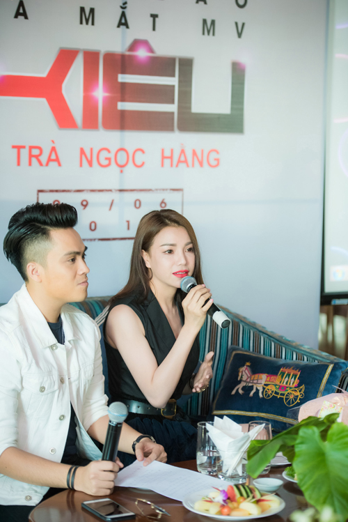 
Trà Ngọc Hằng chia sẻ về chuyện tình cảm trong buổi họp báo giới thiệu MV Kiêu.
