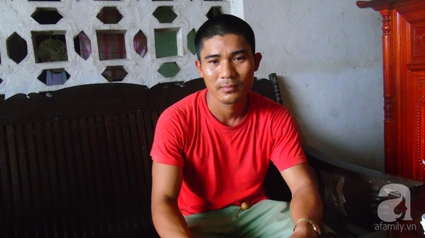 Anh Th&ocirc;ng kể lại sự việc đau buồn.